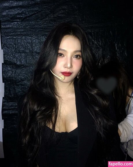 Park Soo young model perfect picture