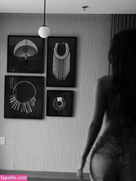 Mell Muzzillo star beautiful pic