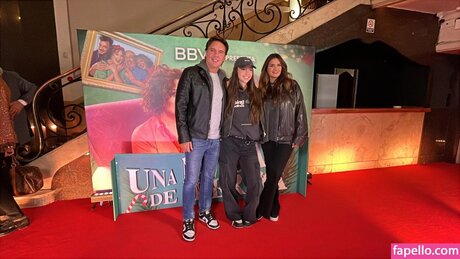 Momi Giardina model sexy image