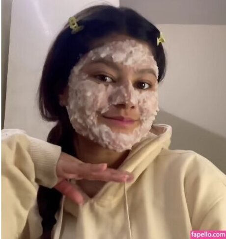 Khushi Tomar pornstar photo