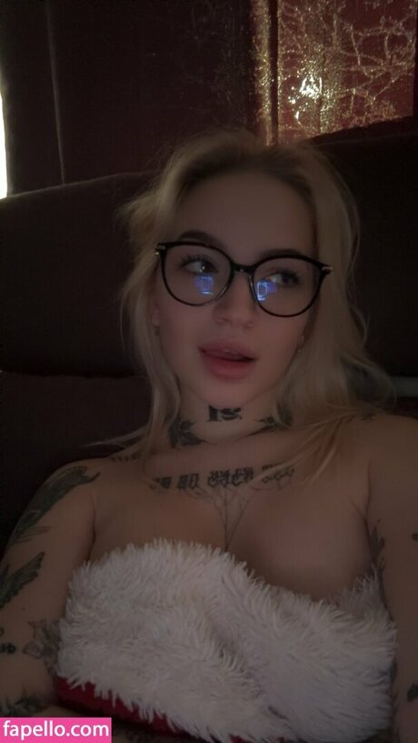 Szaszy baby star exclusive pic