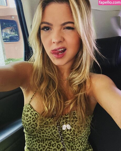 Julia Gomes best actress gallery