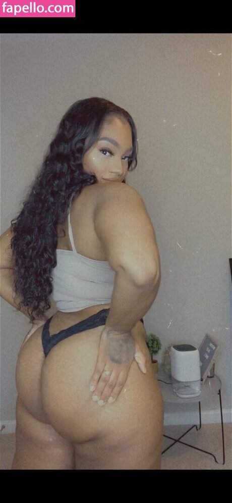 sietesfavorite high quality model pic