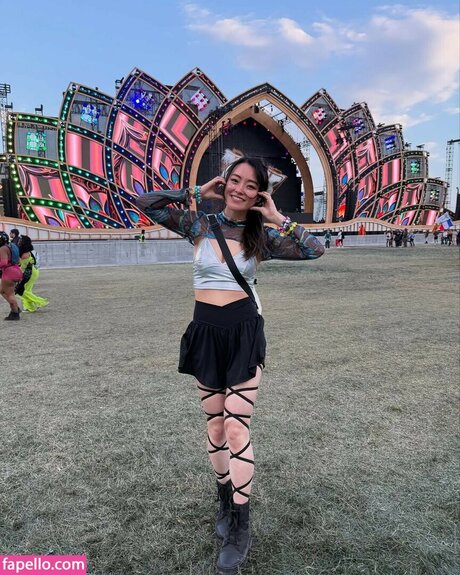 PotasticPanda star erotic photos