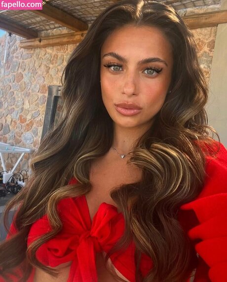 Laura Krampitz xxx star image