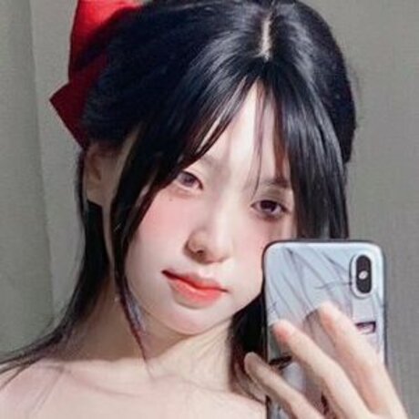 kunkunkun181 xxx actress photos