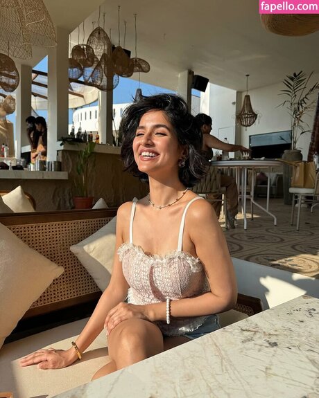 Ojasvi Sharma star hd pic