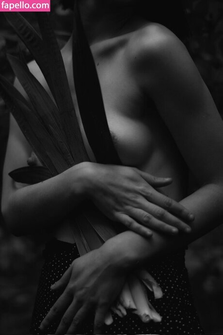 _agata kristi nude pornstar photo