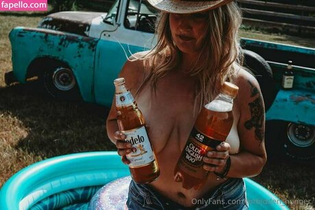 Elena Pears hot pornstar pictures