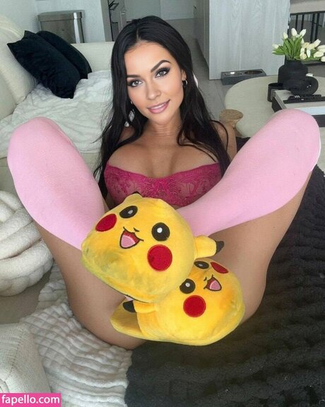 Layla Walker art pornstar img