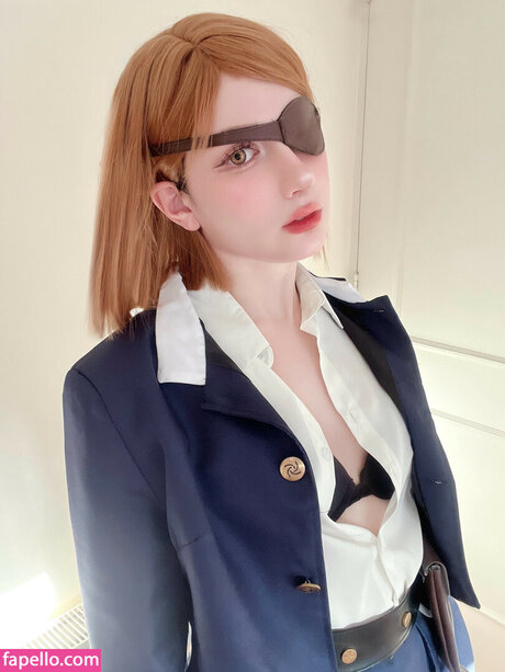 Lilyshibe sexy actress pictures