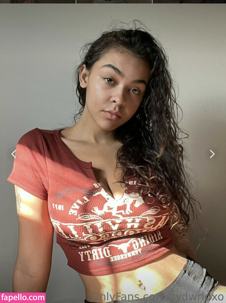 sydswrldxo sexy pornstar photos