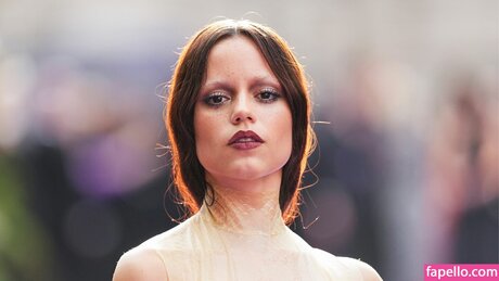 Jennaortega high quality pornstar pictures