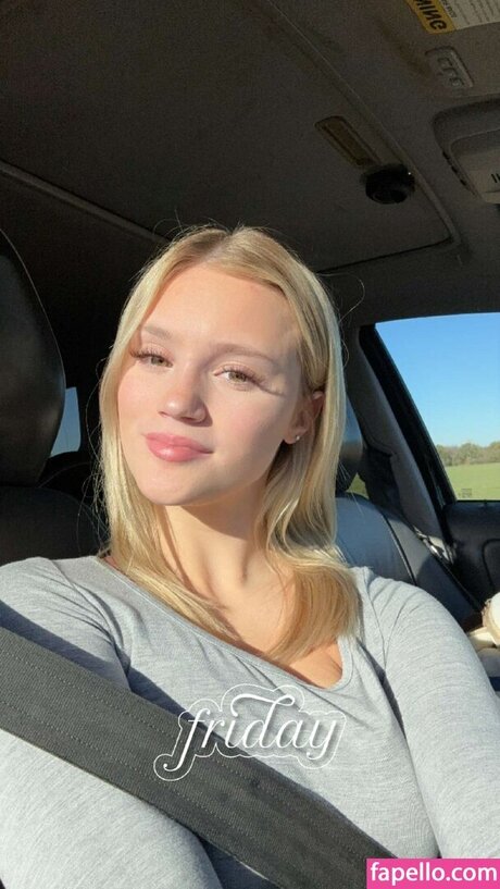 Mads Thompson Maddiiedee nudes actress img