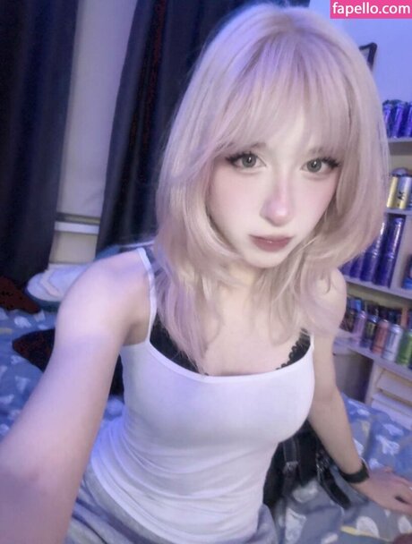 Pelememe sexy star pic