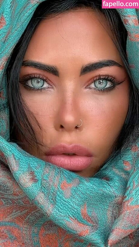 stellaversini nude actress images