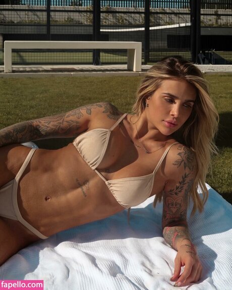 Bruna Rotta model sex photo