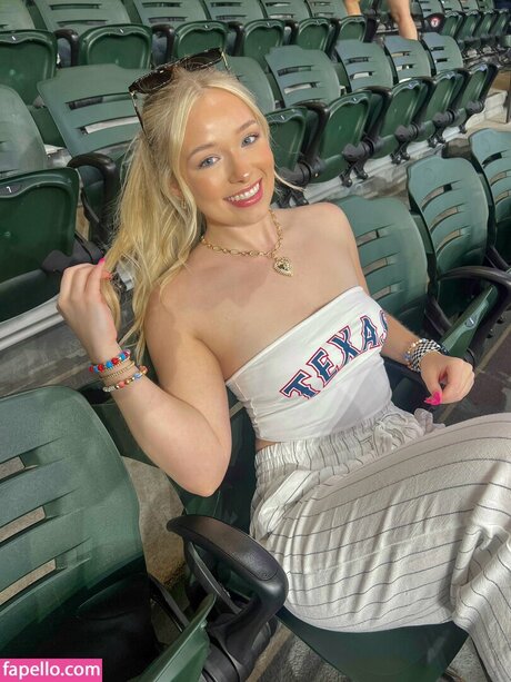 Lynzie Fulton sex star pictures