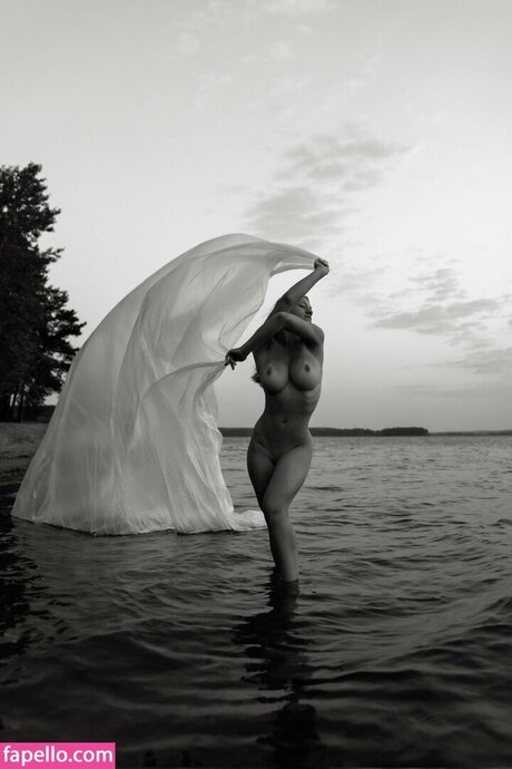 Yuliana Prokhorenko hd actress picture