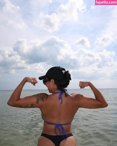 Zaira Lissette star high quality gallery