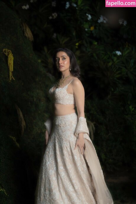 Shraddha Kapoor star nudes img