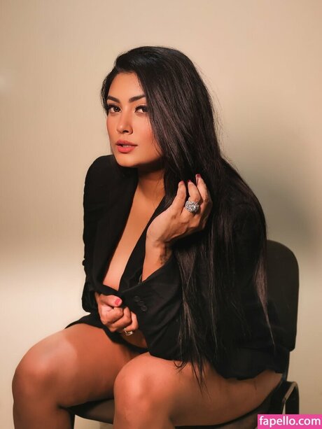 Twinkle Kapoor pornstar sexy pic