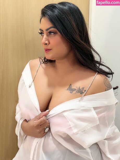 Twinkle Kapoor pornstar image