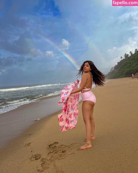 Akshita Rai Shrivastava star naked photos