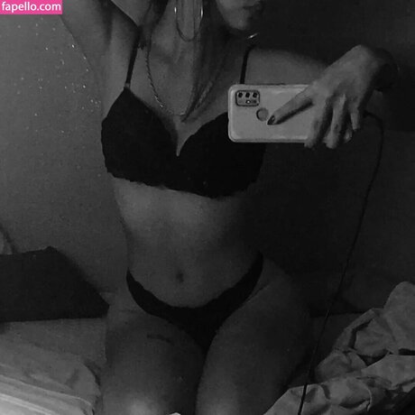 lucii p__ naked actress photo