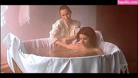 Manuela Do Monte exclusive model photo