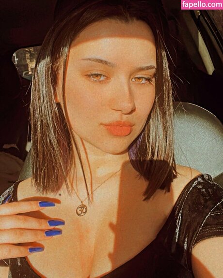 Sierra Elizabeth perfect model img