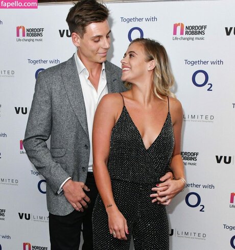 Laura Crane profile pic