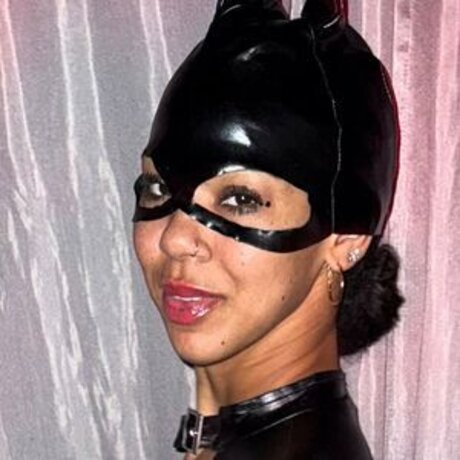 Shauntina Williams model pictures