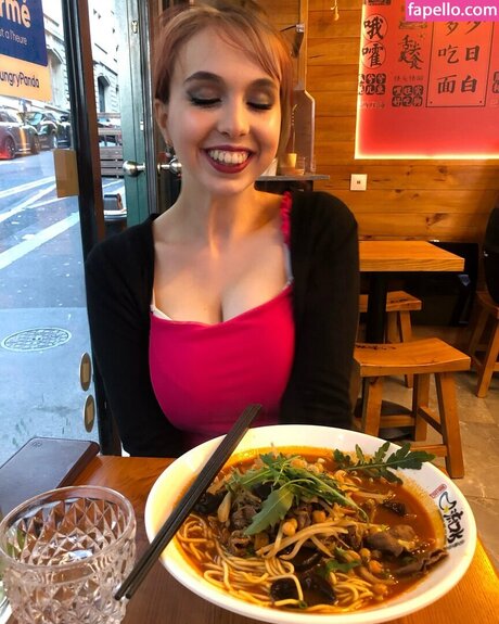 Serena Skybourne profile pic