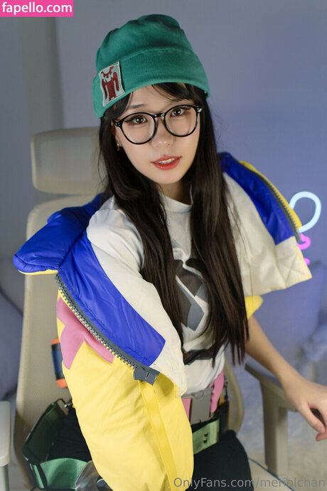 Meriol Chan sex model img