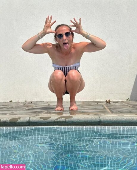 Natalie Handby sexy model photos