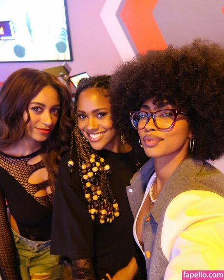 Jasmine Chola model nude pic