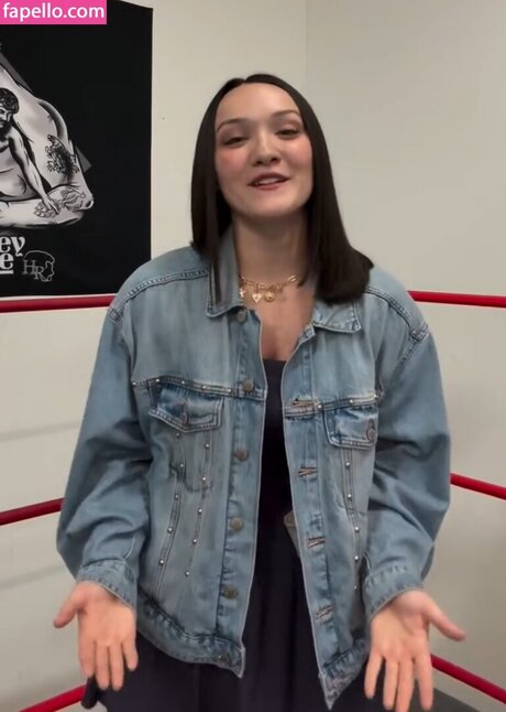 Izzy Moreno star high quality picture