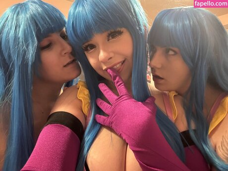 Saltedfishcakes pornstar nude picture