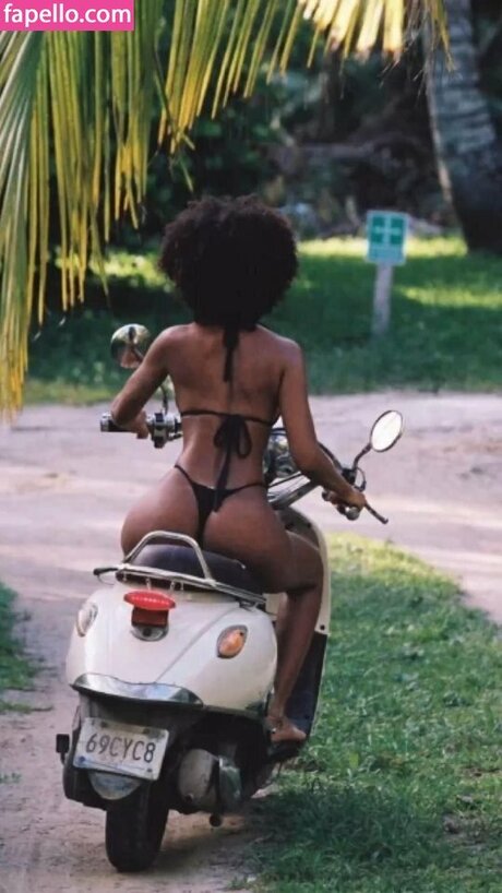 Jessica Nahomy star gallery