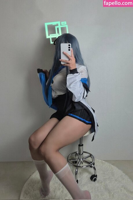 VixxieVie Content model naked gallery