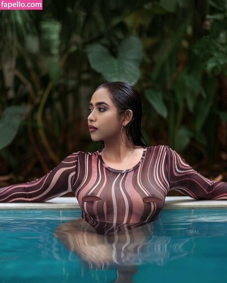 Debochan porn model archive