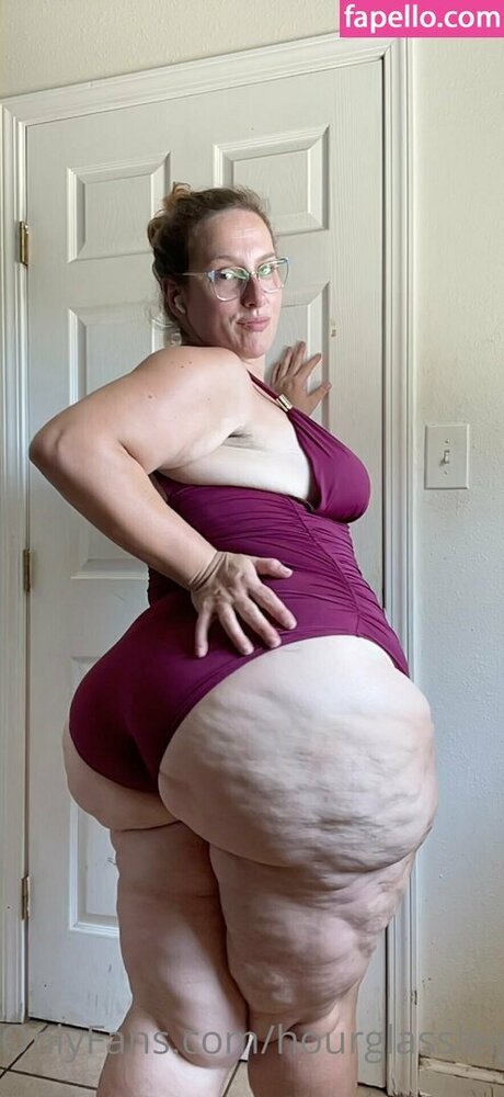 ASSZILLA sexy model images