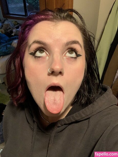 Msvioletvixxen model art pictures