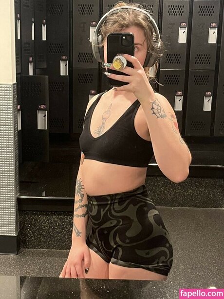 Msvioletvixxen sex actress img