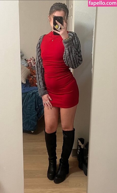 Msvioletvixxen nudes model pics