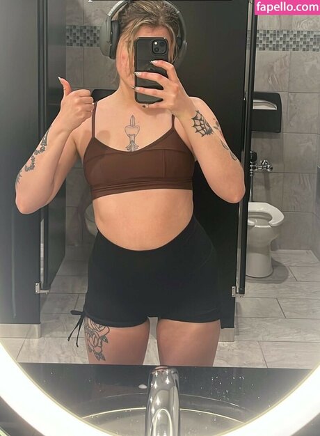 Msvioletvixxen pretty actress photo