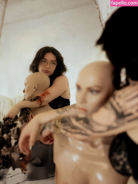 Kiras note pornstar erotic pictures