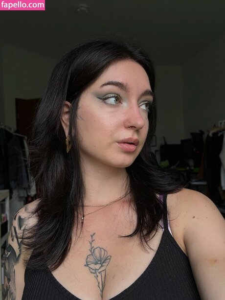 Kiras note perfect pornstar archive