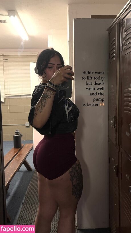 Kingandrea exclusive actress pics